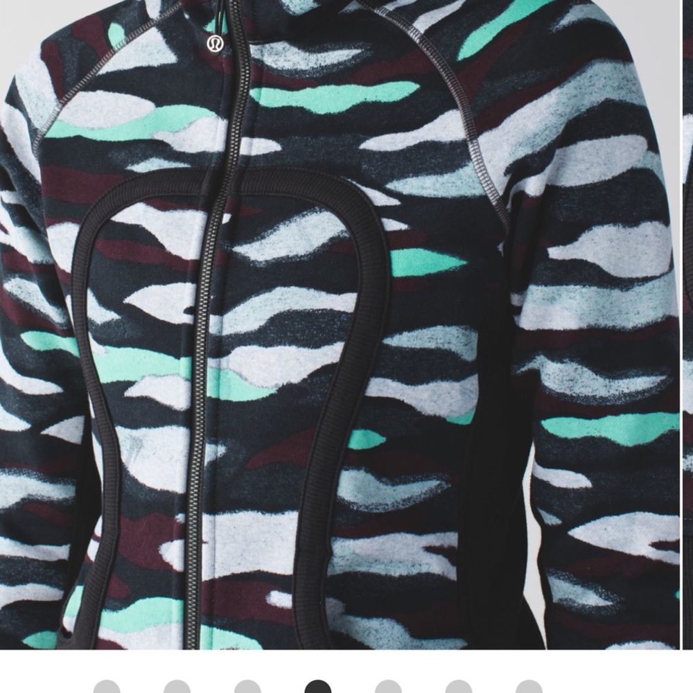 Lululemon Scuba Hoodie II - Picture 3 of 8